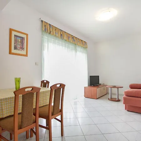 Apartman Rok-2