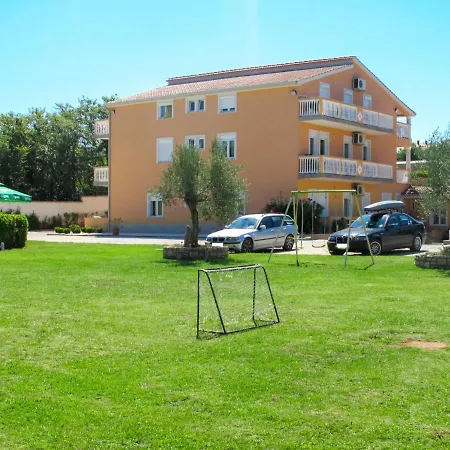 Rok-2 Apartman Banjole